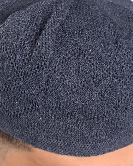 صورة طاقية رجالي لون رمادي